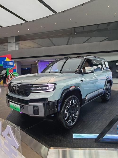 广州283比亚迪方程豹硬派越野的爆款，英菲尼迪35周年与你共成长