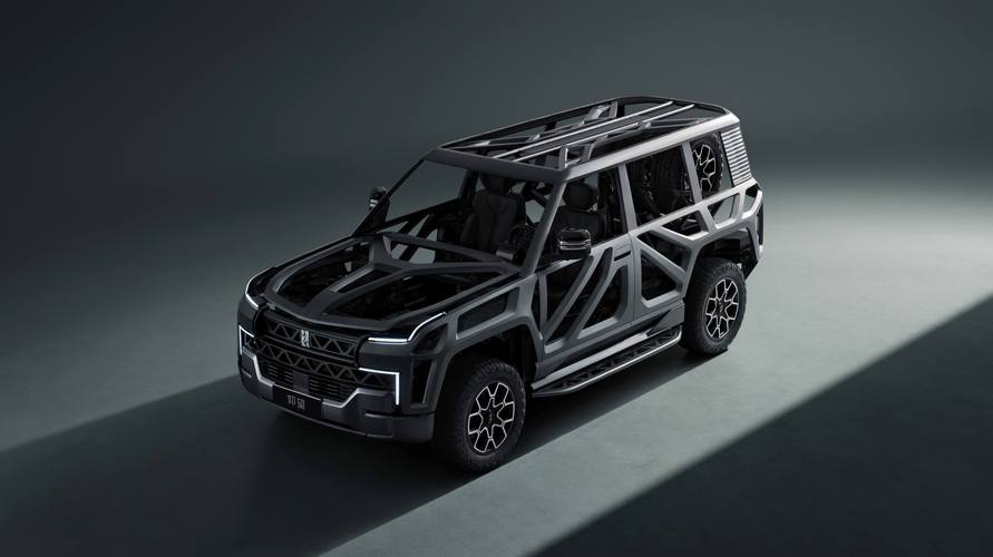 广州283仰望U8硬派越野的科技魅力，国能汽车对传统燃油车市场的冲击